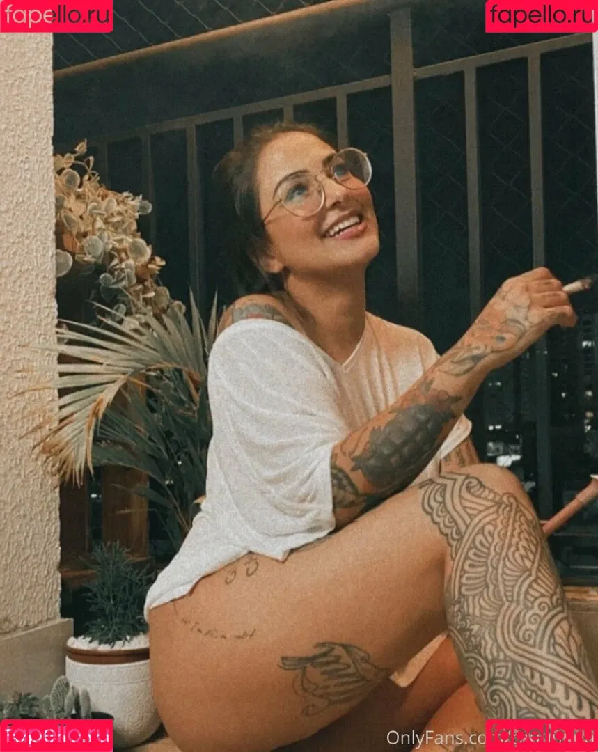 Cauuution Onlyfans Photo Gallery 