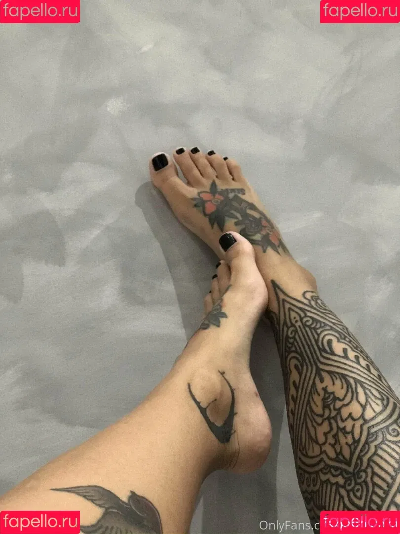 Cauuution Onlyfans Photo Gallery 