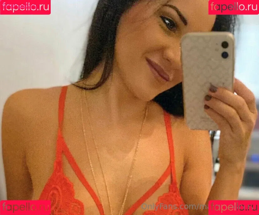 maria.cosplay Onlyfans Photo Gallery 