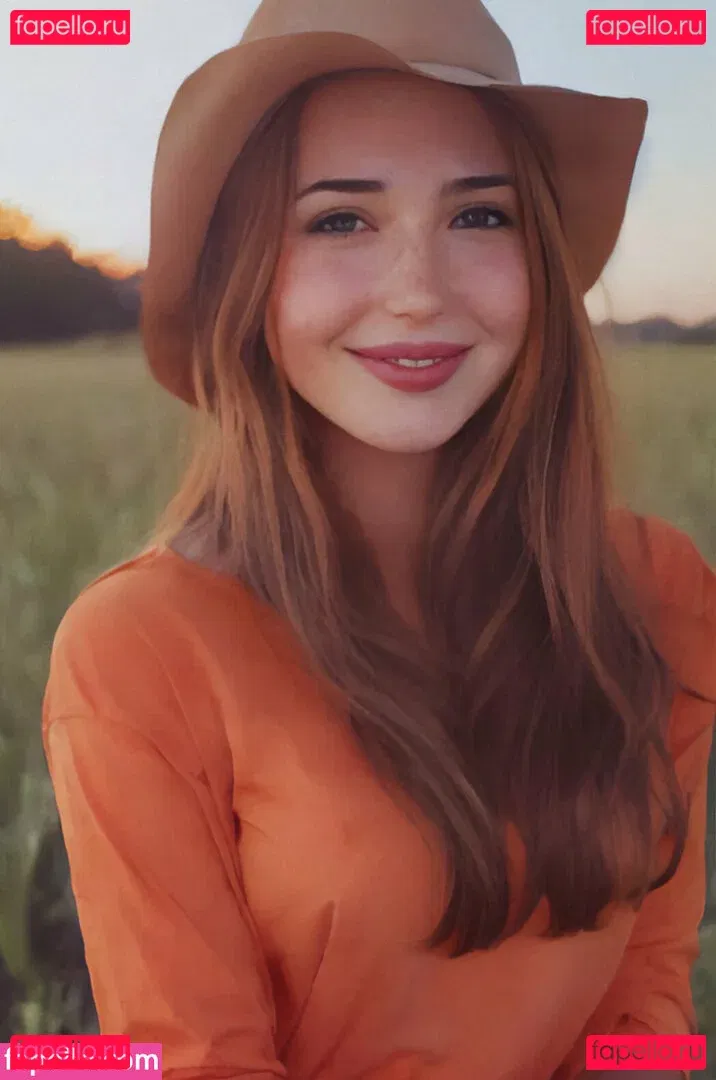 a-girl Onlyfans Photo Gallery 