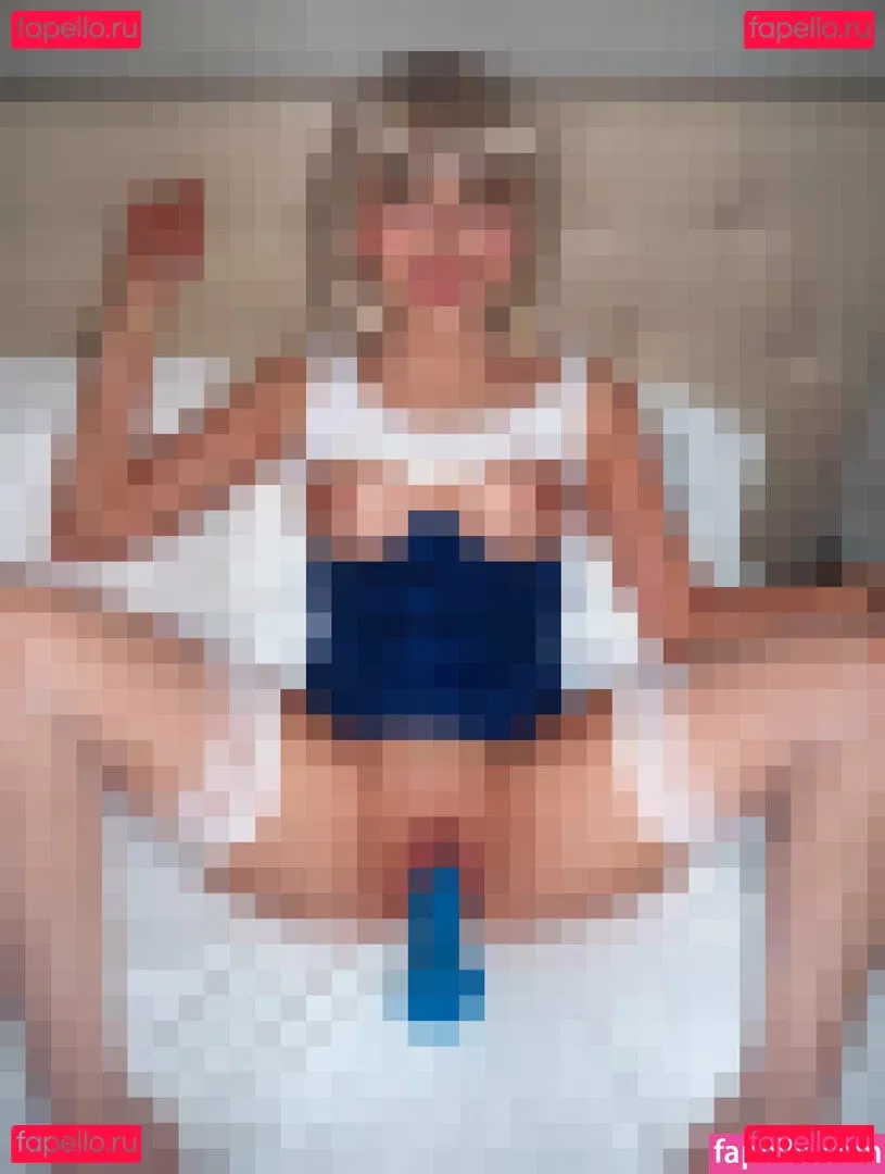 a-girl Onlyfans Photo Gallery 