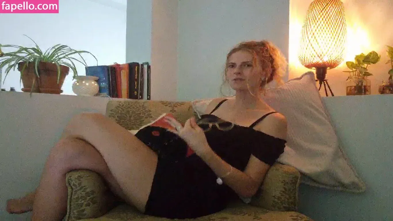 Sieren_ Pole Onlyfans Photo Gallery 