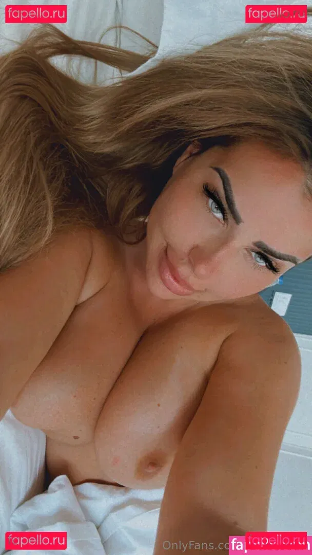 ninamilano Onlyfans Photo Gallery 