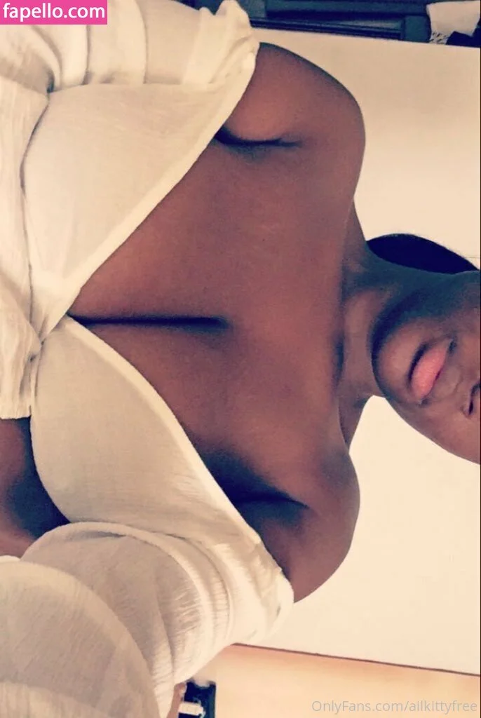 ailkittyfree Onlyfans Photo Gallery 