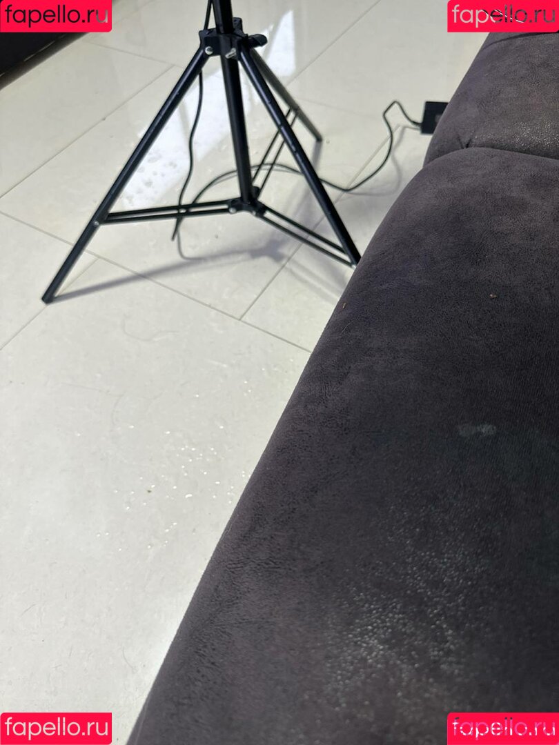 Cansu Çakal Onlyfans Photo Gallery 