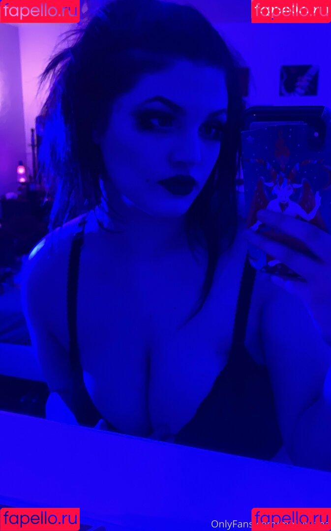 mollyjuana Onlyfans Photo Gallery 