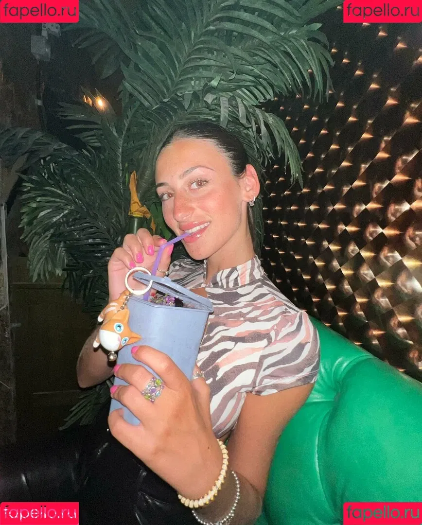 Tatiana Schwartz Onlyfans Photo Gallery 