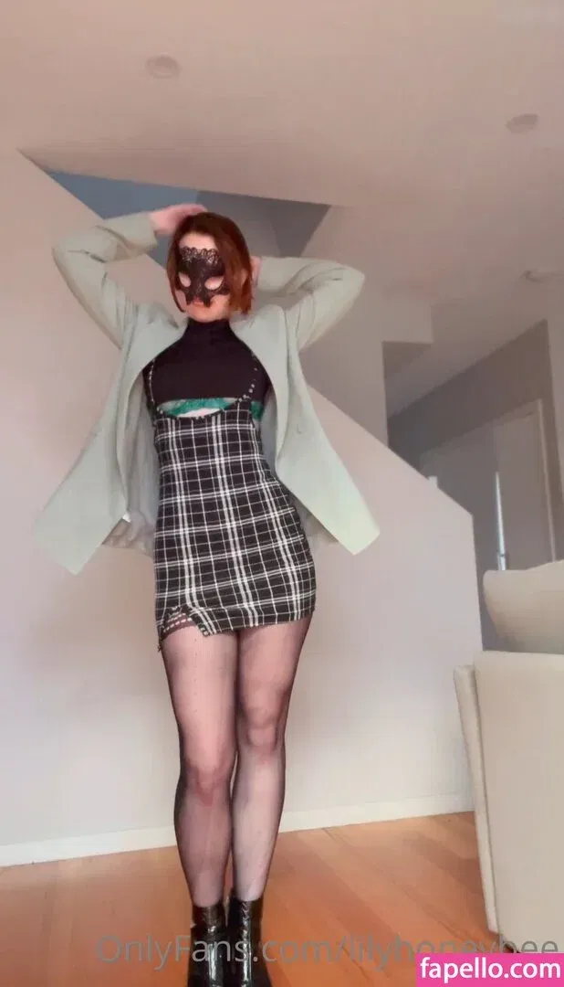 lilyhoneybee Onlyfans Photo Gallery 