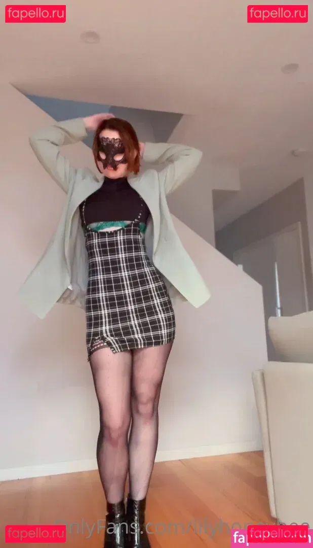 lilyhoneybee Onlyfans Photo Gallery 