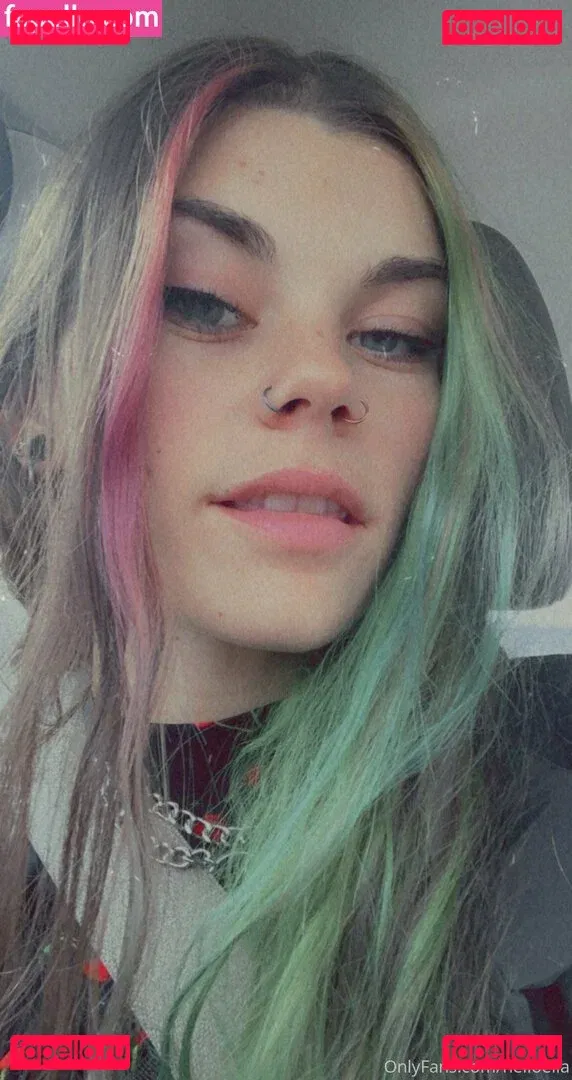 helloella Onlyfans Photo Gallery 