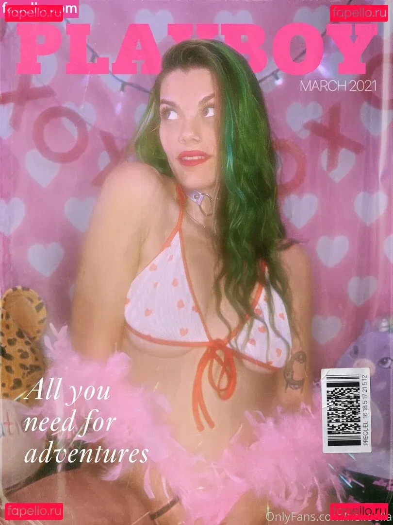 helloella Onlyfans Photo Gallery 
