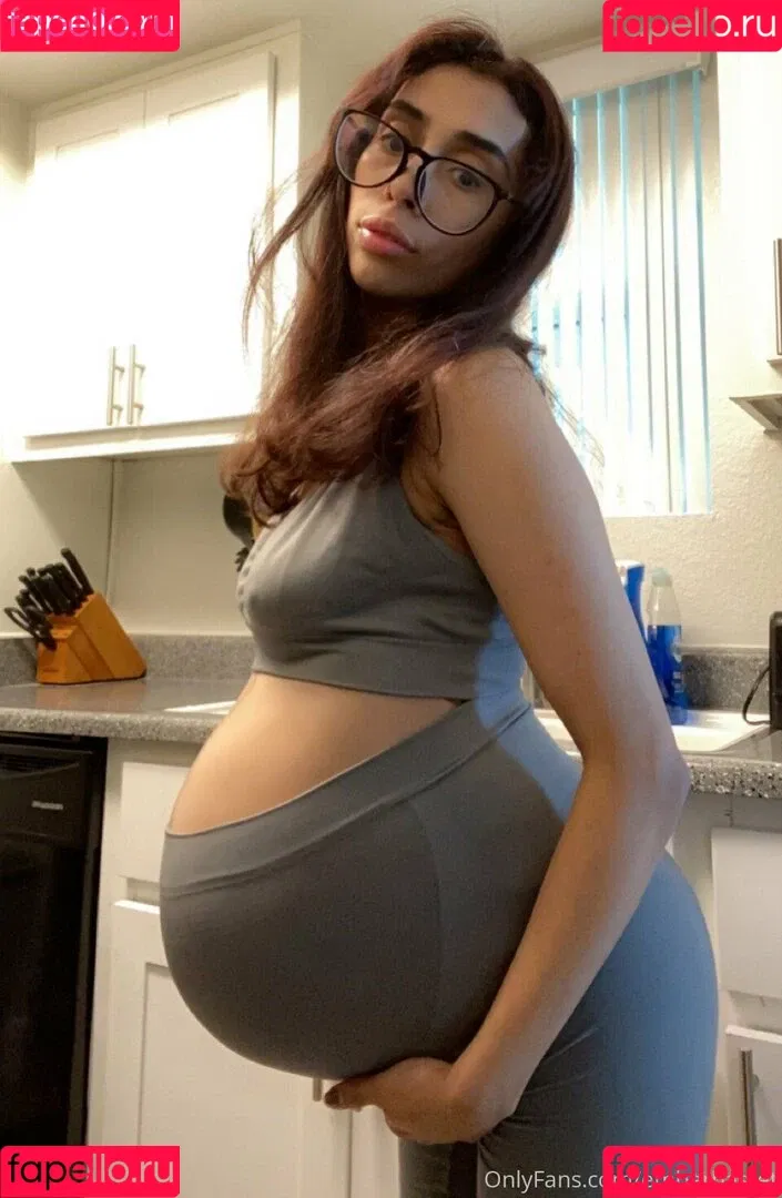 emberbastet Onlyfans Photo Gallery 