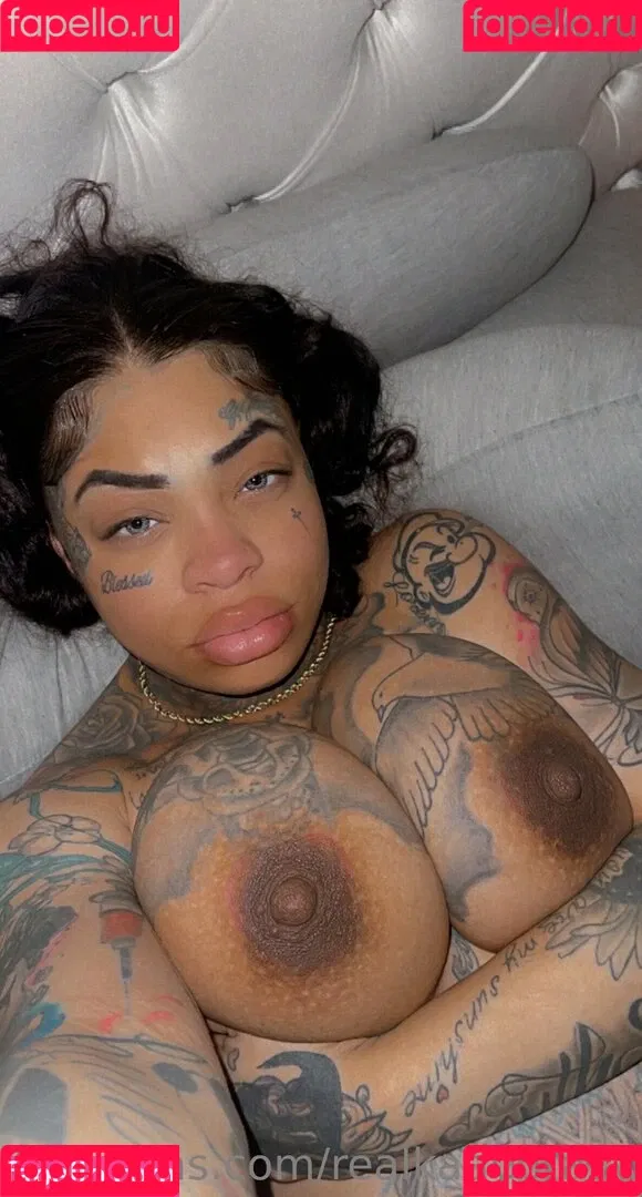 realkaaybrazy Onlyfans Photo Gallery 