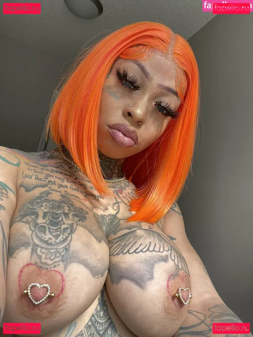 realkaaybrazy Onlyfans Photo Gallery 