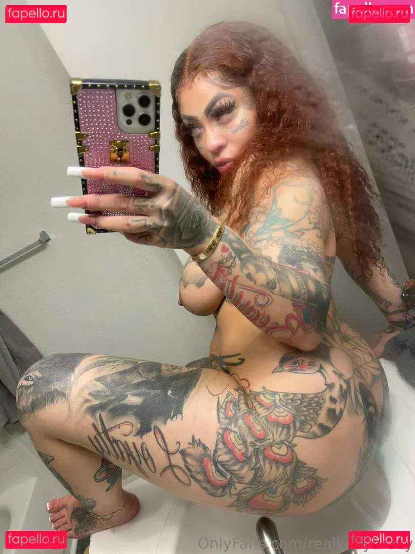 realkaaybrazy Onlyfans Photo Gallery 