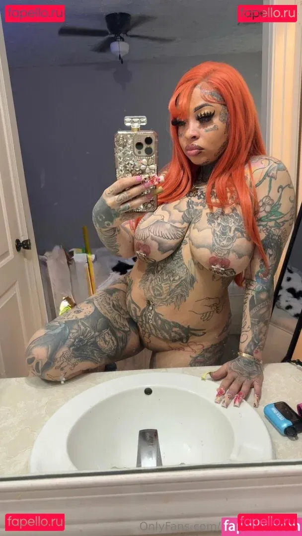 realkaaybrazy Onlyfans Photo Gallery 