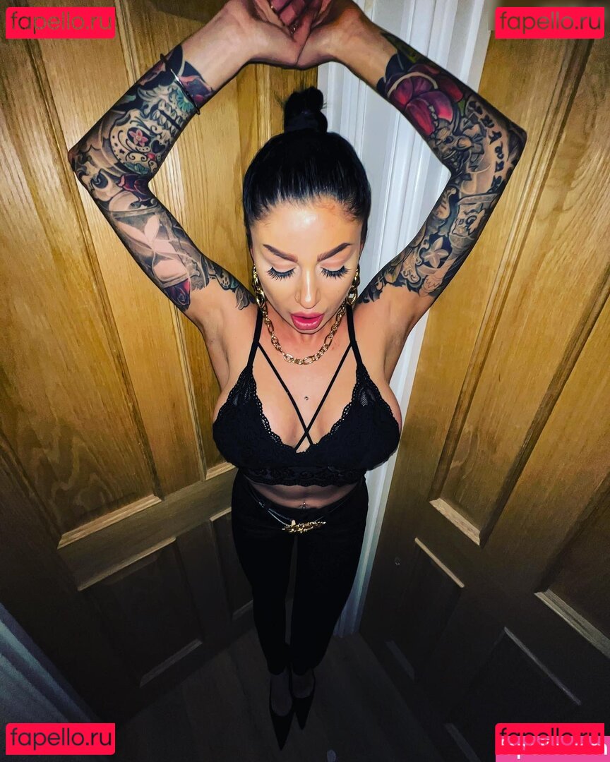 Nikki Belfort Nude Onlyfans Photo 45
