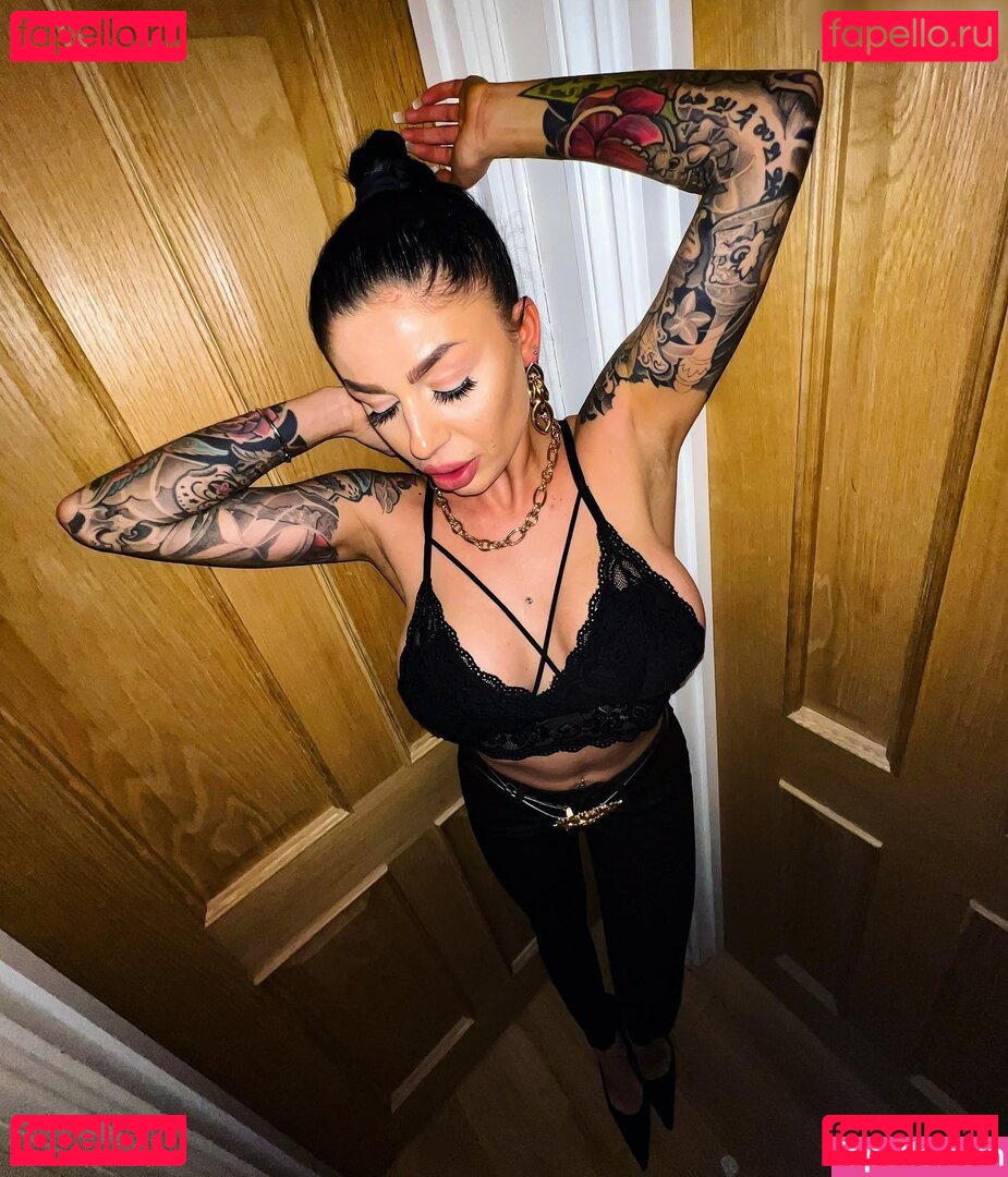 Nikki Belfort Nude Onlyfans Photo 44
