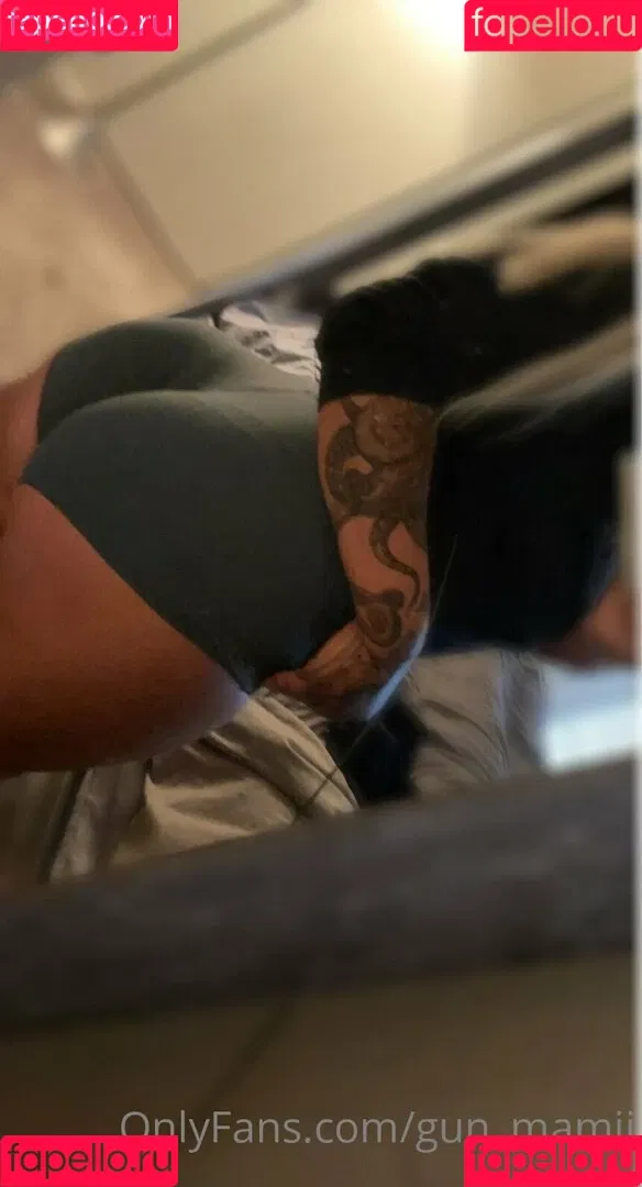 gun_mamii Onlyfans Photo Gallery 
