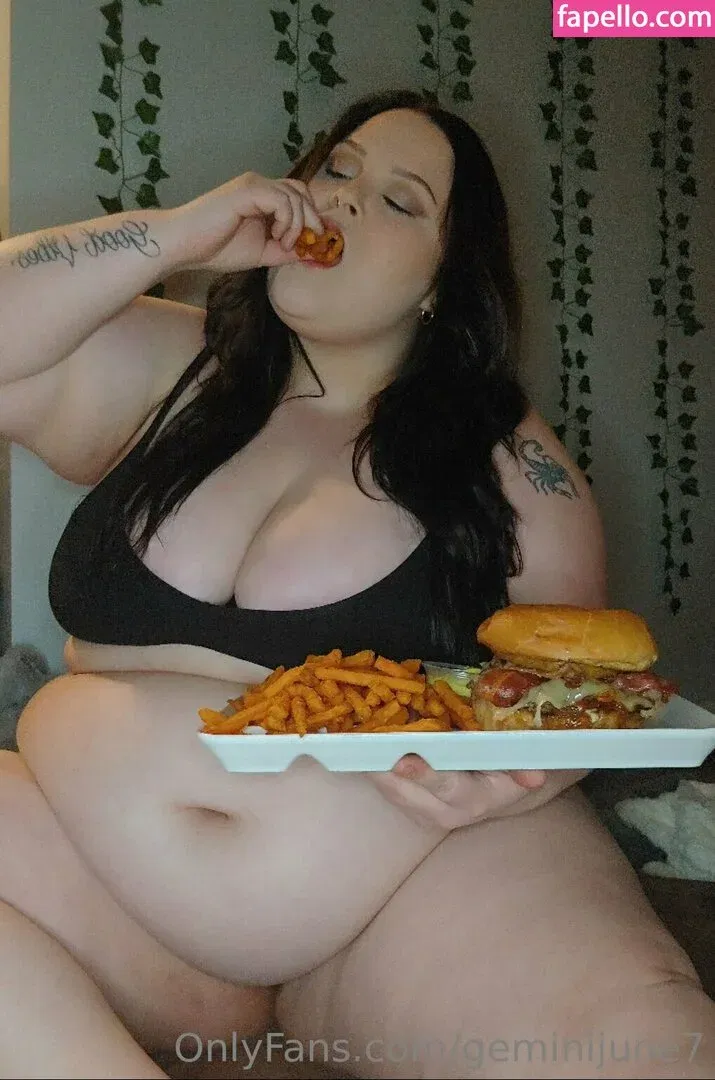 geminijune7 Onlyfans Photo Gallery 