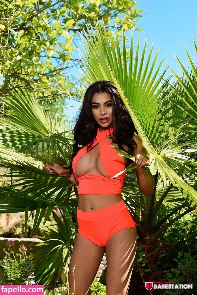 Olivia Berzinc Onlyfans Photo Gallery 