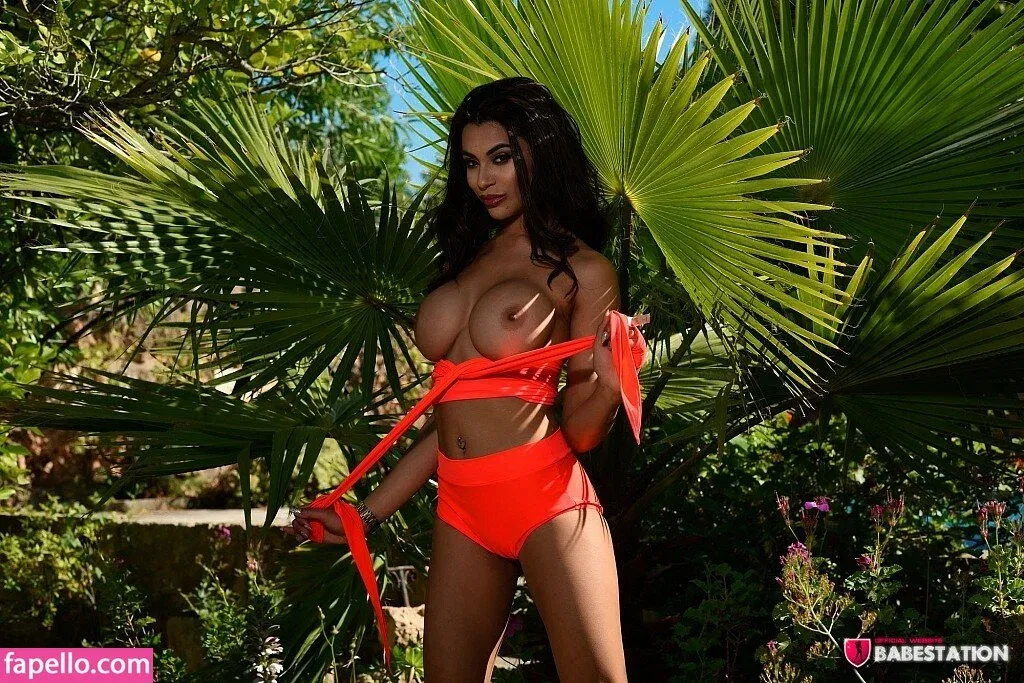 Olivia Berzinc Onlyfans Photo Gallery 