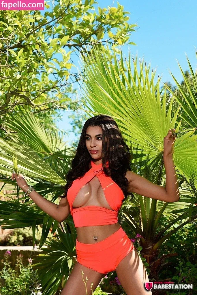 Olivia Berzinc Onlyfans Photo Gallery 