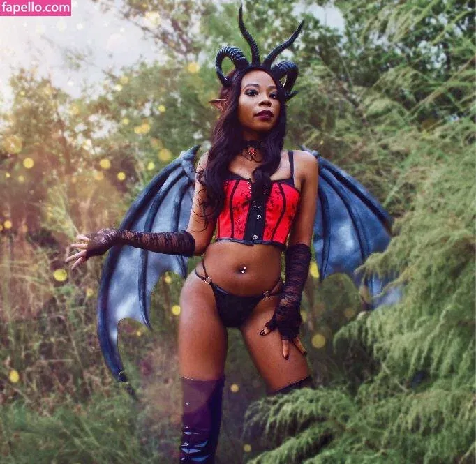 Luxsteez Onlyfans Photo Gallery 