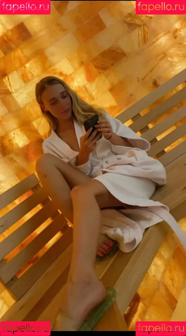 Riley Anne Onlyfans Photo Gallery 