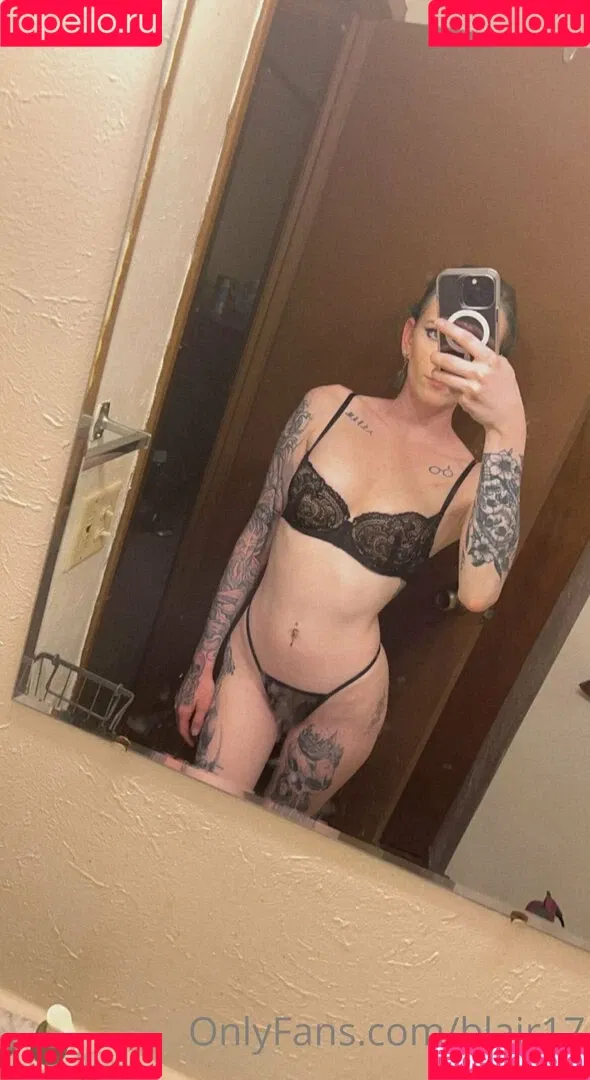 blair17 Onlyfans Photo Gallery 