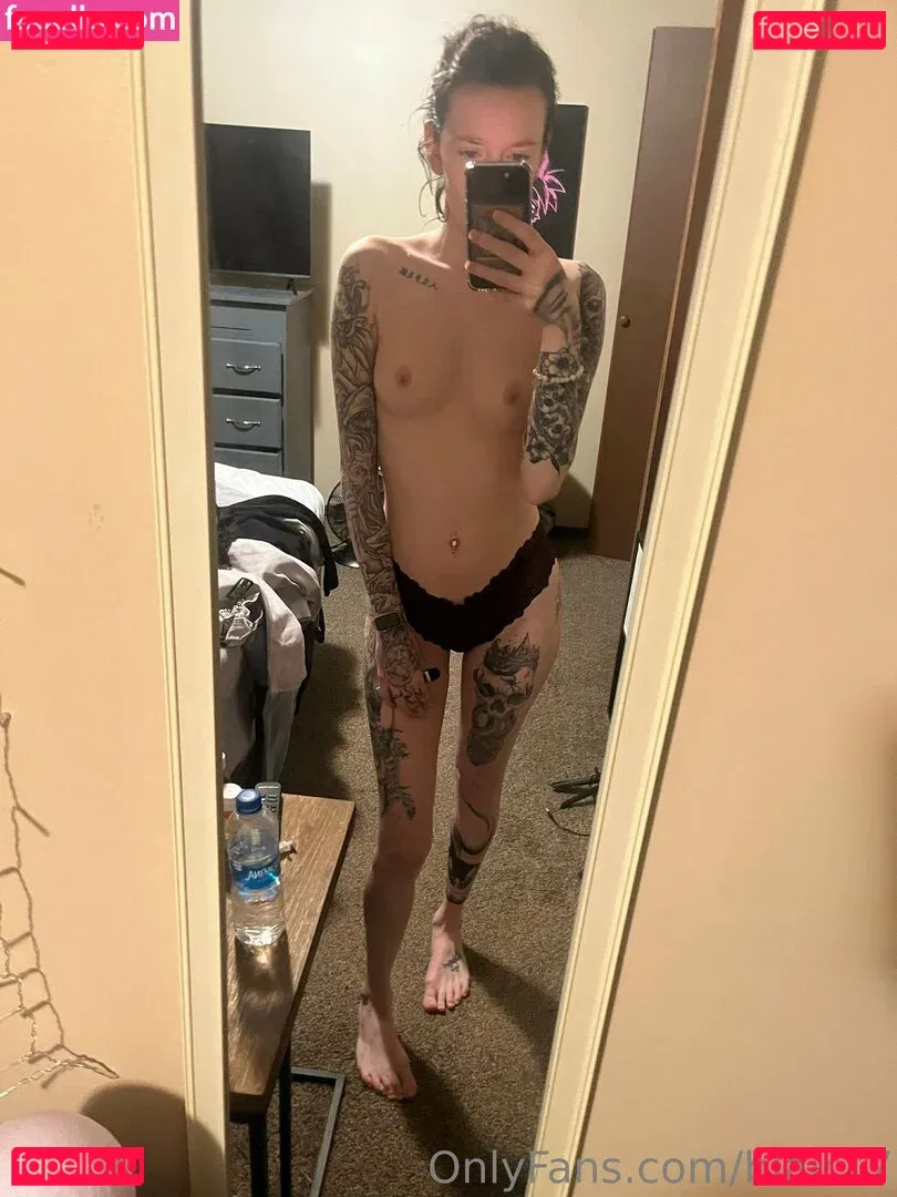 blair17 Onlyfans Photo Gallery 