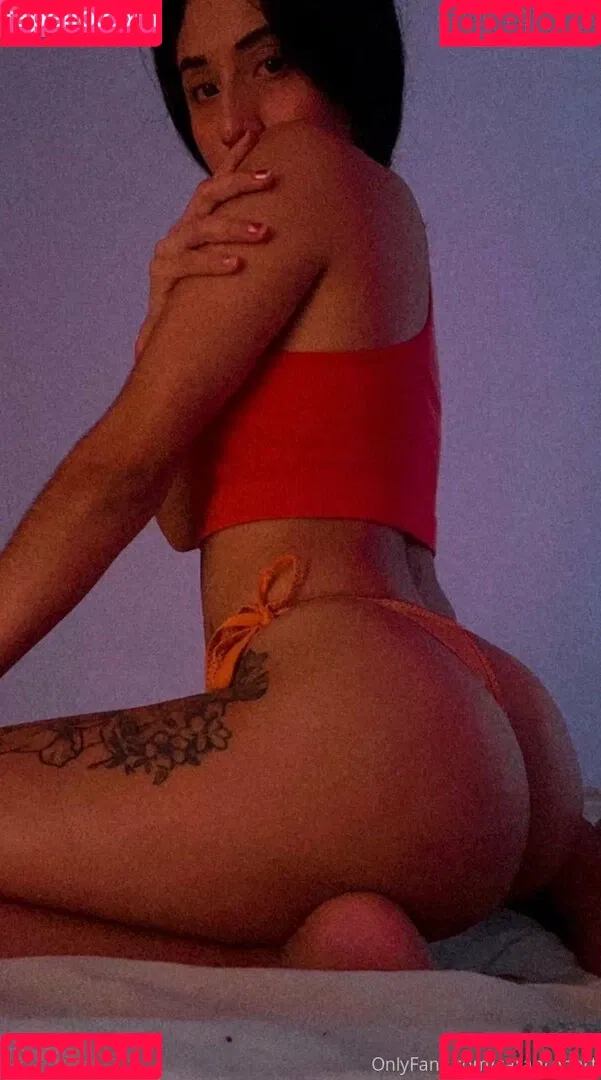 sarahrobert Onlyfans Photo Gallery 
