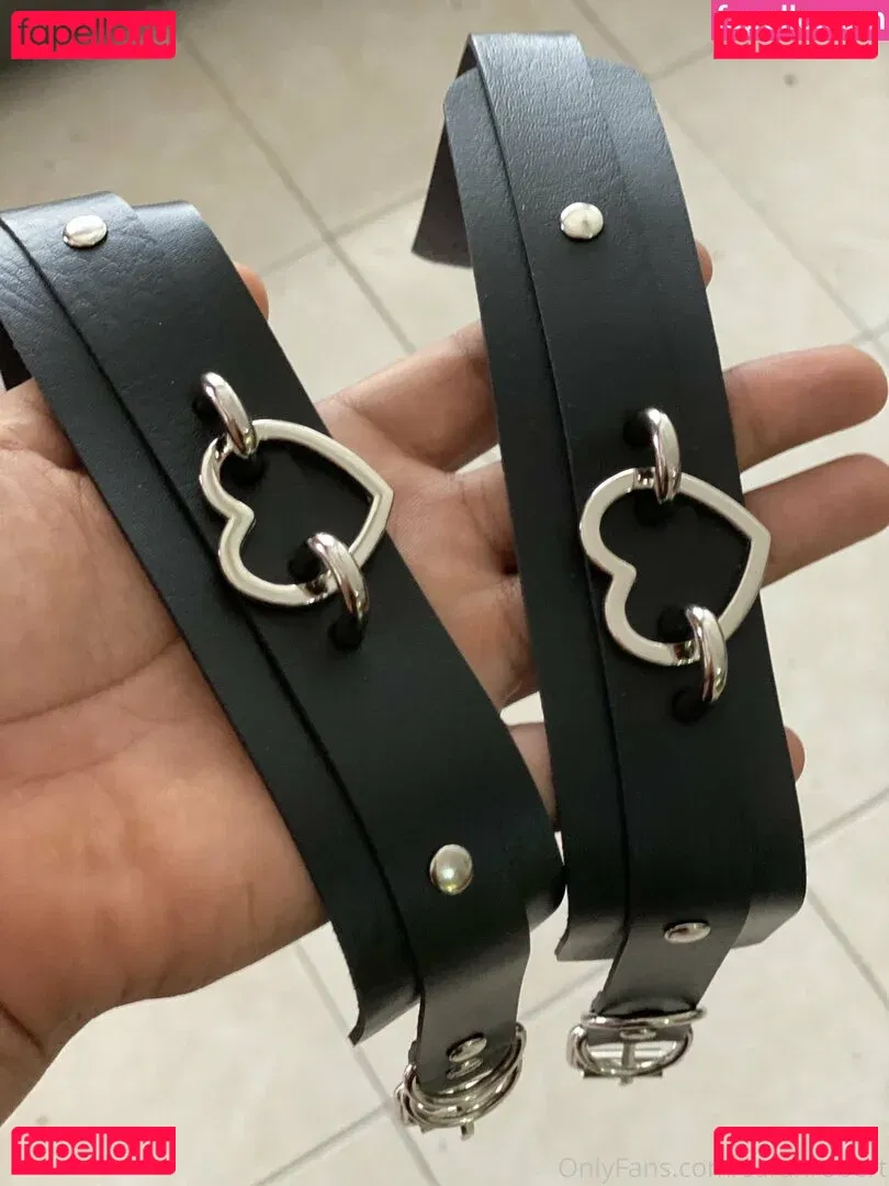 sarahrobert Onlyfans Photo Gallery 