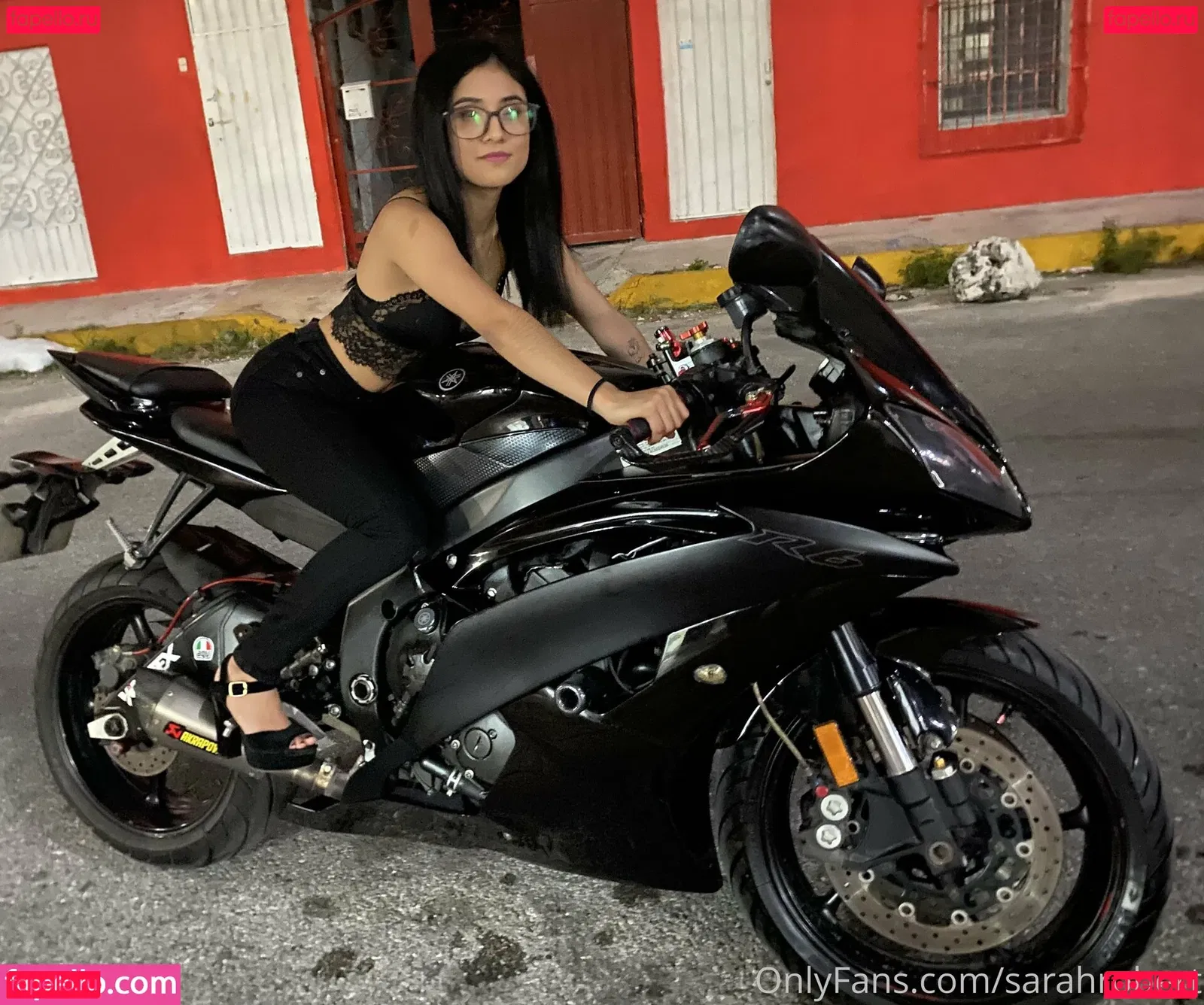 sarahrobert Onlyfans Photo Gallery 