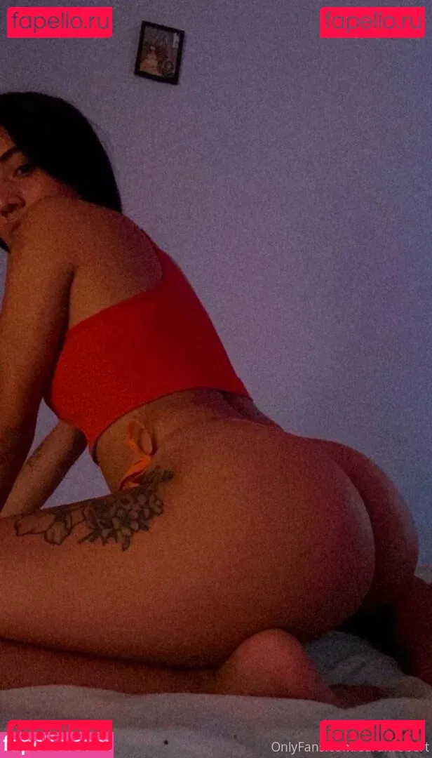 sarahrobert Onlyfans Photo Gallery 