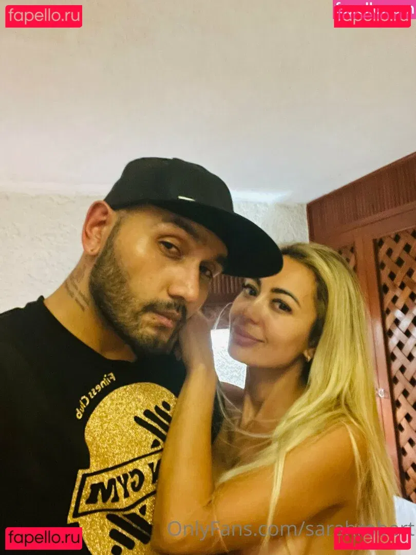 sarahrobert Onlyfans Photo Gallery 