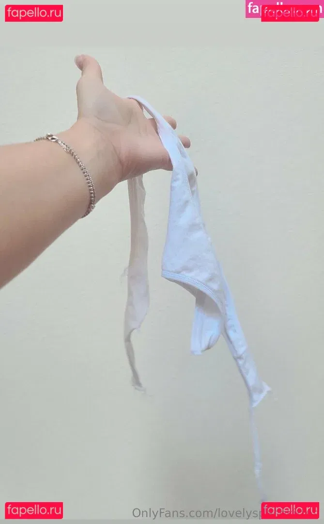 LovelySpaceKitten Onlyfans Photo Gallery 