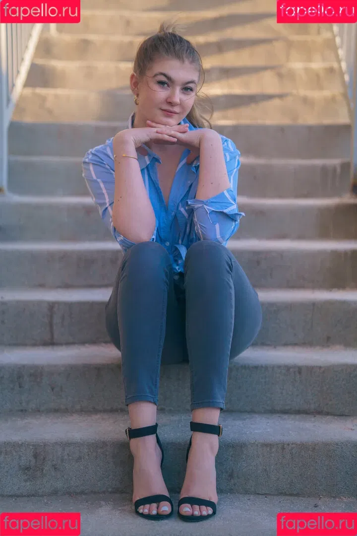 LifeWithMatilda Onlyfans Photo Gallery 