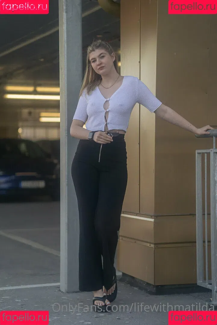 LifeWithMatilda Onlyfans Photo Gallery 