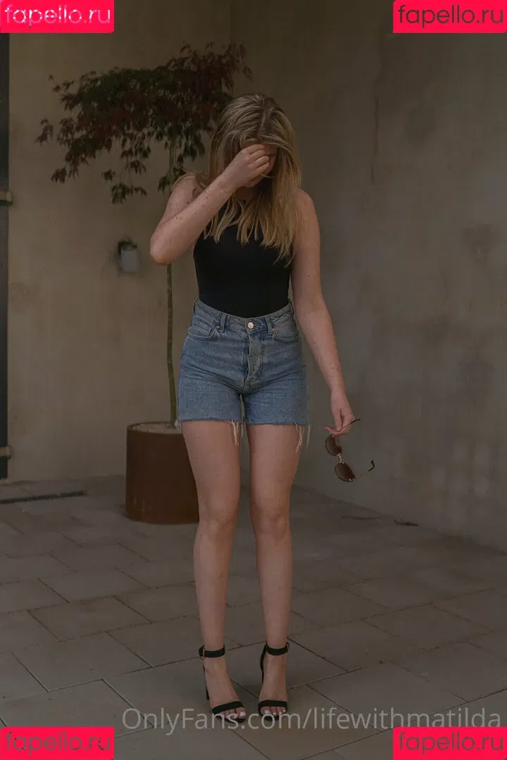 LifeWithMatilda Onlyfans Photo Gallery 