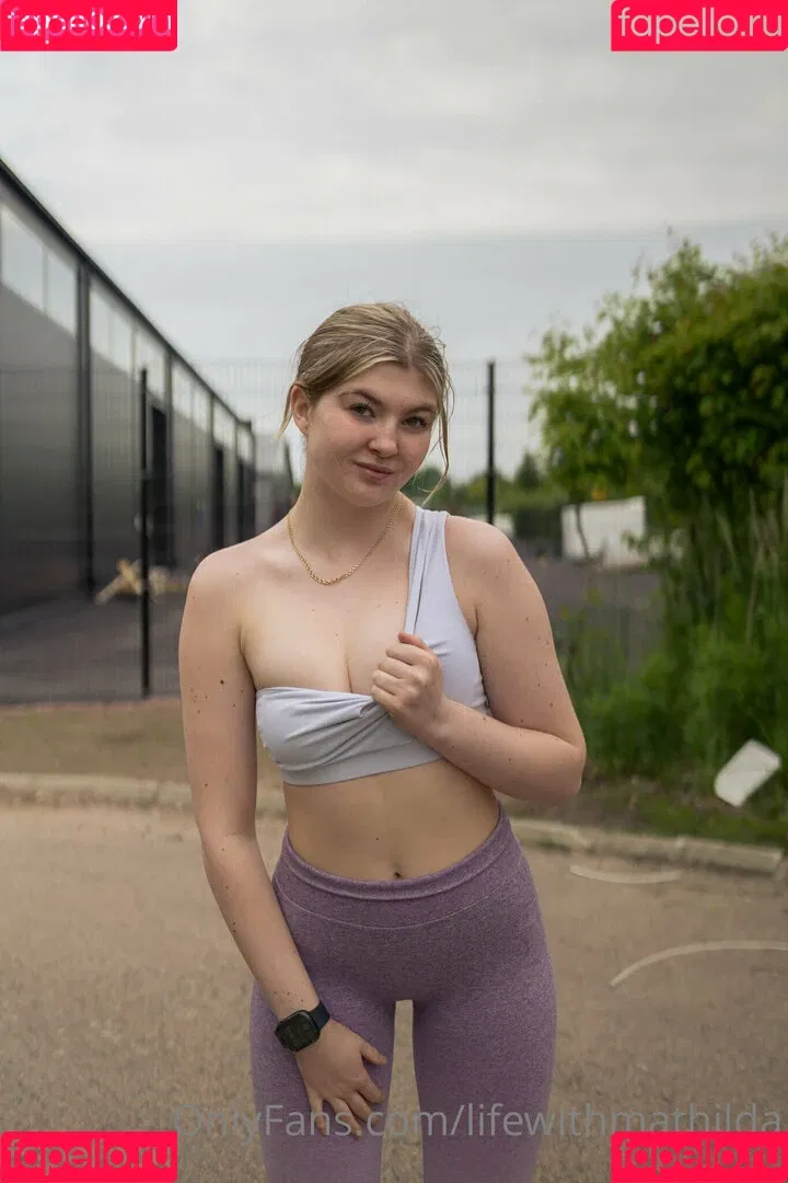 LifeWithMatilda Onlyfans Photo Gallery 