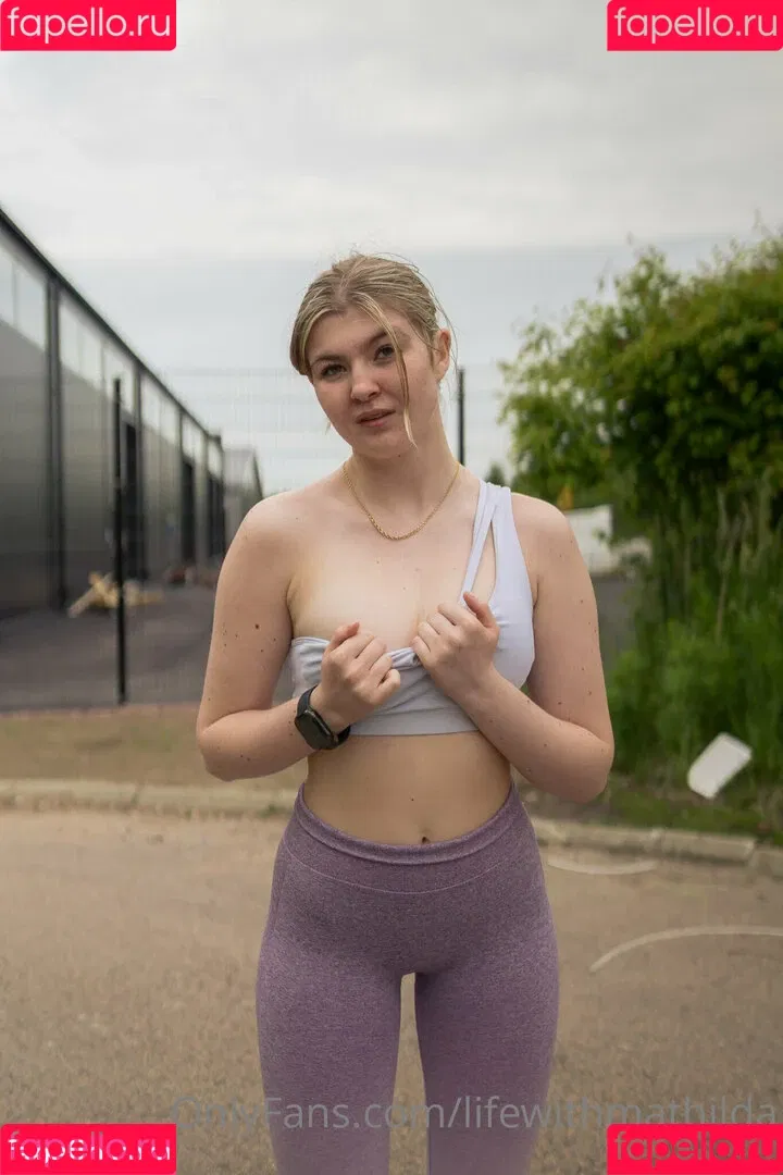 LifeWithMatilda Onlyfans Photo Gallery 