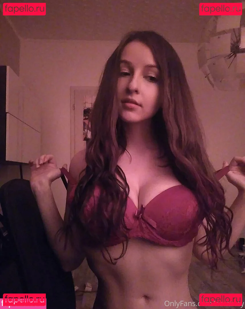 Namineyy Onlyfans Photo Gallery 