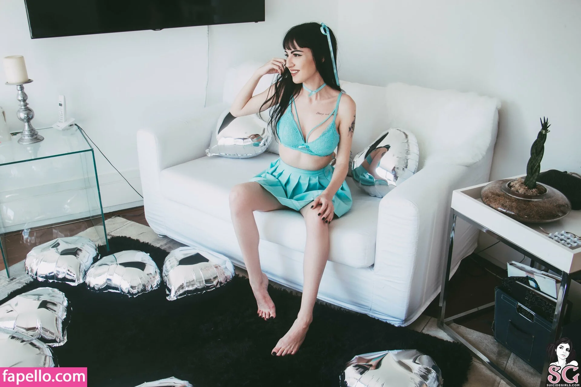 alineem Onlyfans Photo Gallery 