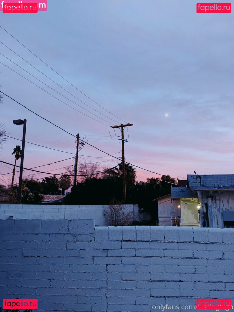 kissinghigh Onlyfans Photo Gallery 