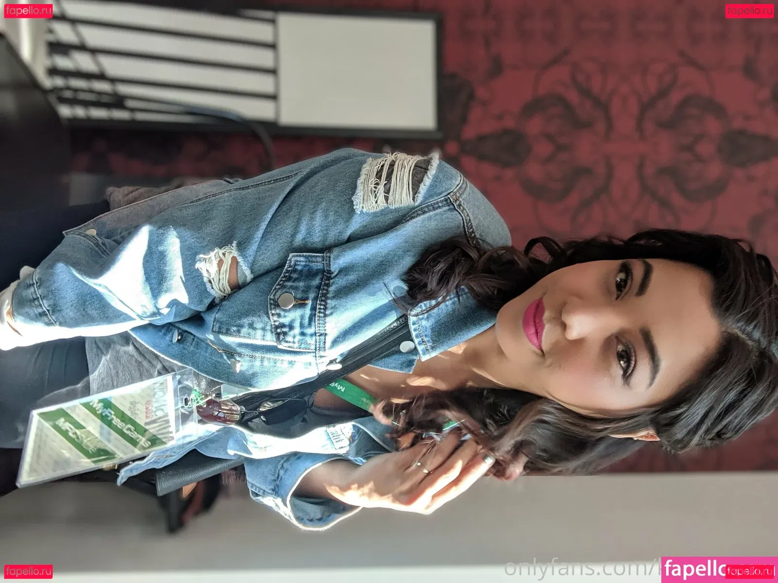 kissinghigh Onlyfans Photo Gallery 