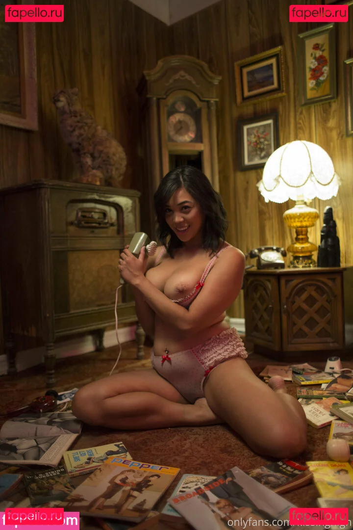 kissinghigh Onlyfans Photo Gallery 