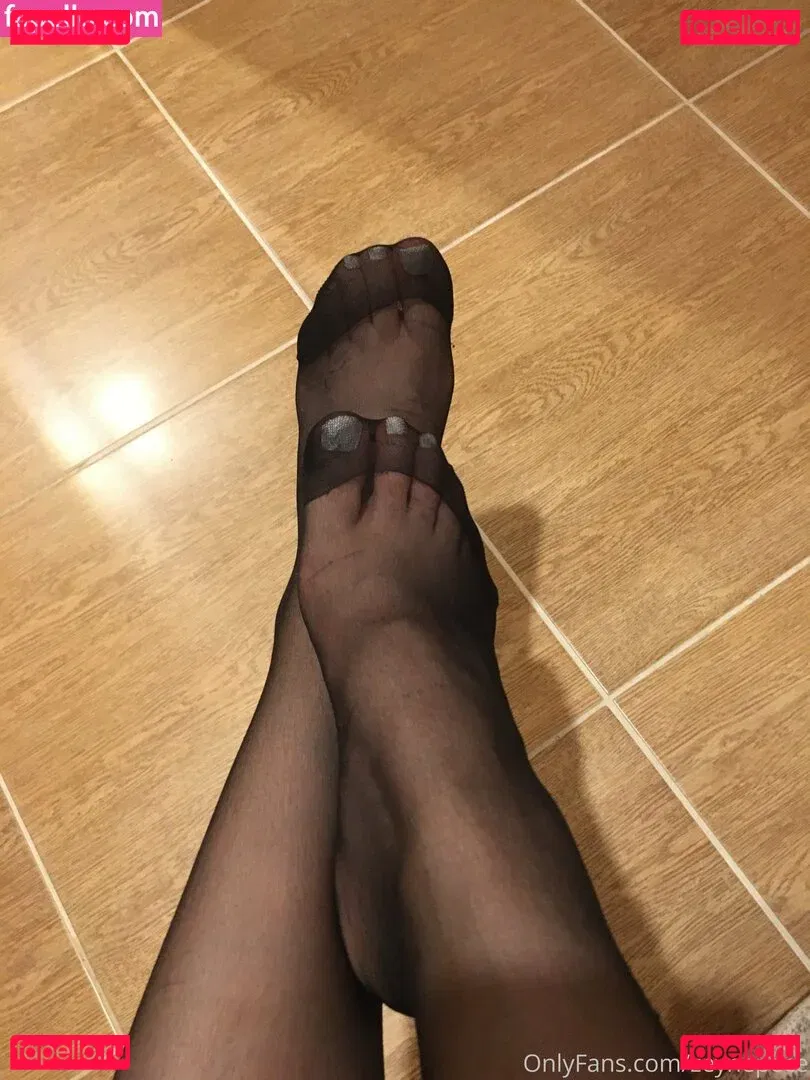 Zeynep Ece Onlyfans Photo Gallery 