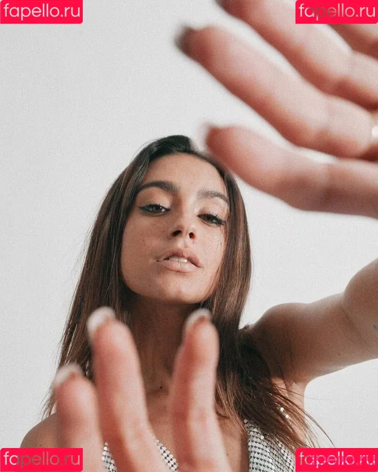 Carla Guetta Cohen Onlyfans Photo Gallery 