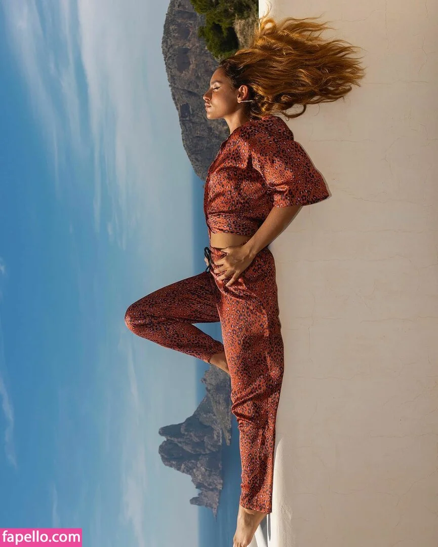 Carla Guetta Cohen Onlyfans Photo Gallery 